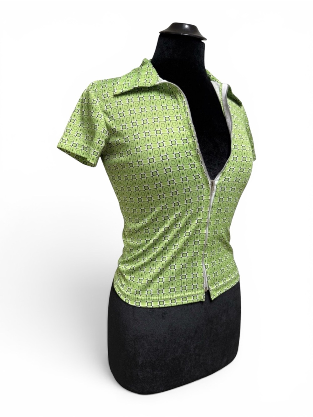 Y2K Geometric Pattern Zip Up Collared Top